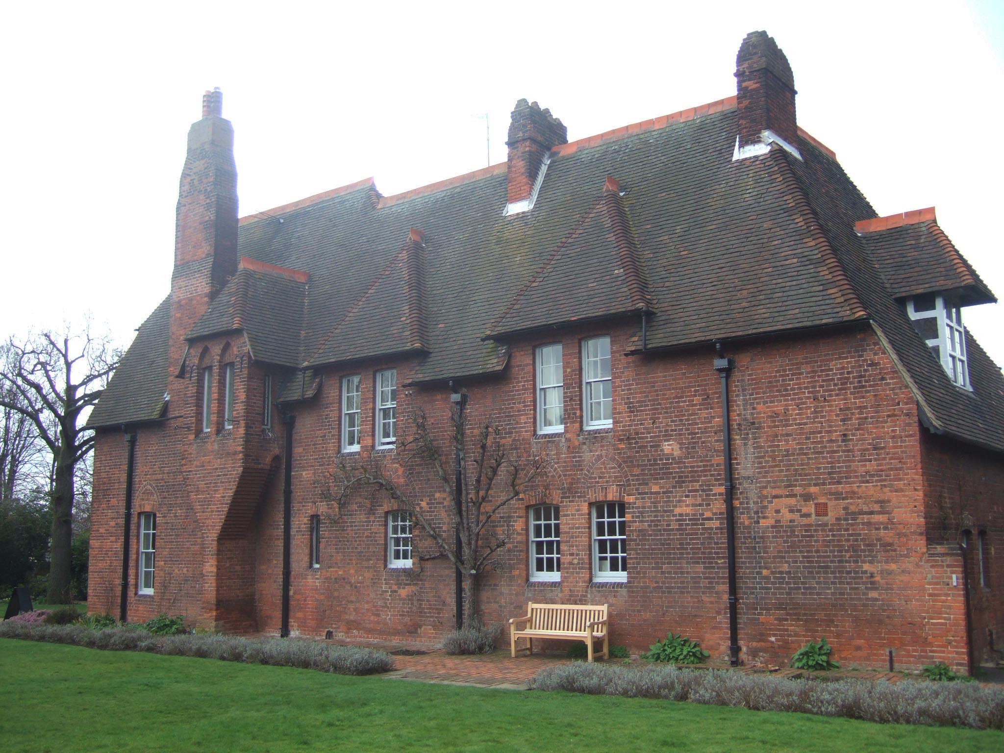 the-red-house-philip-webb-bexleyheath-1859